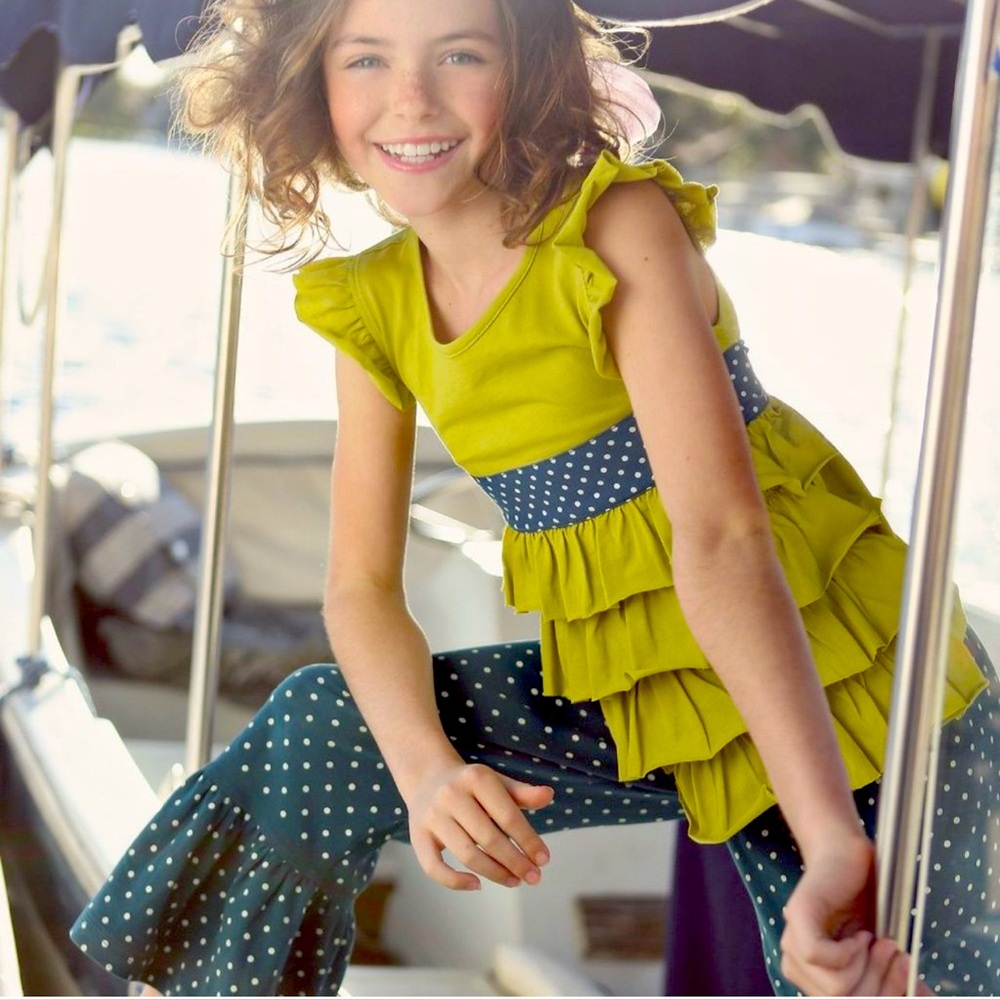 Matilda Jane green apple clothing top size 6 GUC